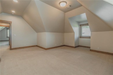 Beautifully constructed home in gated Pinnacle with stucco and on Pinnacle Country Club in Arkansas - for sale on GolfHomes.com, golf home, golf lot