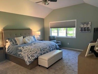GREAT 2 BED/2 1/2 BATH FAIRWAYS CONDOMINIUM OVERLOOKING THE on Birchwood Farms Golf and Country Club in Michigan - for sale on GolfHomes.com, golf home, golf lot