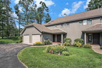 Run don't Walk!  Highly desirable 2 bed, 2 and 1/2 bath condo on Birchwood Farms Golf and Country Club in Michigan - for sale on GolfHomes.com, golf home, golf lot