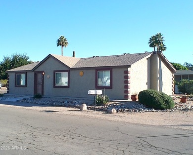 This Stucco 2 Bedroom 2 Full Bath home has an oversized 2nd on Queen Valley Golf Course in Arizona - for sale on GolfHomes.com, golf home, golf lot