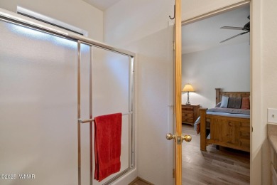 Beautiful End-Unit Townhome! 

Discover this wonderful townhome on Pinetop Lakes Golf and Country Club in Arizona - for sale on GolfHomes.com, golf home, golf lot