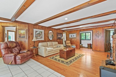 Beautifully updated 2 story on a wooded 2.7 acre lot with a on Thornberry Creek At Oneida in Wisconsin - for sale on GolfHomes.com, golf home, golf lot