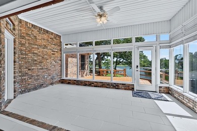 Welcome to this beautifully upgraded three-bedroom, three-bath on Lake Kiowa Golf Course in Texas - for sale on GolfHomes.com, golf home, golf lot