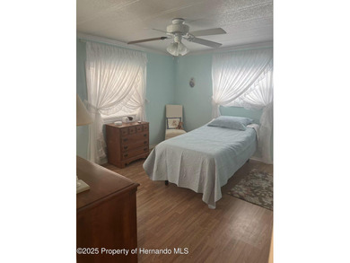 Move in ready, fully furnished!! Buyer cancelled loan process on High Point Golf Club, Inc. in Florida - for sale on GolfHomes.com, golf home, golf lot