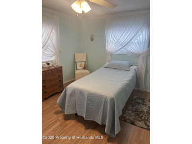 Move in ready, fully furnished!! Buyer cancelled loan process on High Point Golf Club, Inc. in Florida - for sale on GolfHomes.com, golf home, golf lot