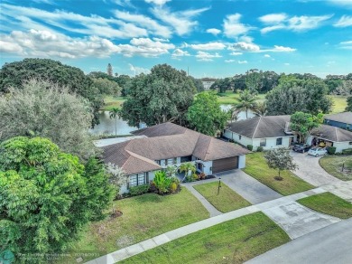 Great Location & high demand for a short term and longterm on Palm Beach Polo and Country Club in Florida - for sale on GolfHomes.com, golf home, golf lot