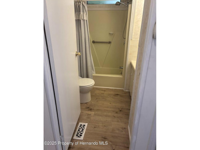 Move in ready, fully furnished!! Buyer cancelled loan process on High Point Golf Club, Inc. in Florida - for sale on GolfHomes.com, golf home, golf lot