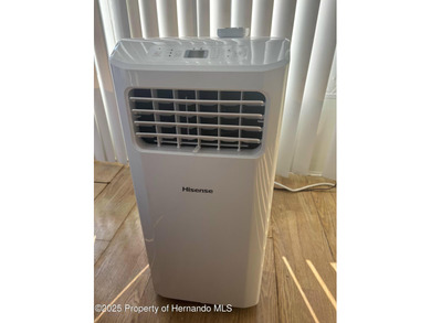 Move in ready, fully furnished!! Buyer cancelled loan process on High Point Golf Club, Inc. in Florida - for sale on GolfHomes.com, golf home, golf lot