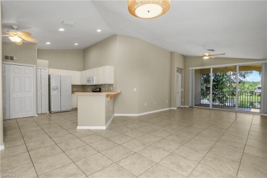 Welcome to thiS 2 bedroom, 2 bathroom plus den condo in the on Colonial Country Club in Florida - for sale on GolfHomes.com, golf home, golf lot