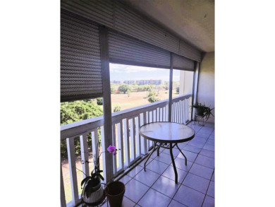 PERFECT OPPORTUNITY TO OWN A VERY LARGE 2 BEDROOM / 2 BATHROOM on Inverrary Country Club in Florida - for sale on GolfHomes.com, golf home, golf lot