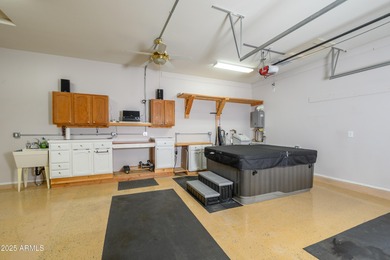 This popular 2452 square foot Veranda model is move in ready on Copper Canyon Golf Club in Arizona - for sale on GolfHomes.com, golf home, golf lot