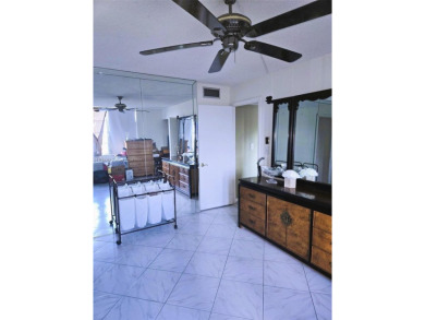 PERFECT OPPORTUNITY TO OWN A VERY LARGE 2 BEDROOM / 2 BATHROOM on Inverrary Country Club in Florida - for sale on GolfHomes.com, golf home, golf lot