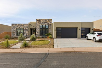 Beautiful custom home in the desirable Dunes subdivision. The on Sand Hollow Golf Resort in Utah - for sale on GolfHomes.com, golf home, golf lot
