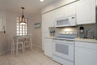 2nd floor 3 bedroom lake village condo. Pay as you play golf on Lexington Country Club in Florida - for sale on GolfHomes.com, golf home, golf lot