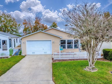 Look ~ STUNNING PRESERVE VIEW ~ No backyard neighbors.  2/2 on El Diablo Executive Golf Course in Florida - for sale on GolfHomes.com, golf home, golf lot