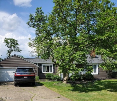 This charming ranch, nestled along a golf course just down the on Lake Forest Country Club in Ohio - for sale on GolfHomes.com, golf home, golf lot