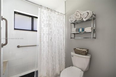 Welcome to this beautifully updated 3 bed, 2 bath condo villa on Grande Oaks Golf Club in Florida - for sale on GolfHomes.com, golf home, golf lot