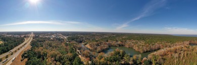 Relaxation and Style on Lake Marion!  Fully furnished 2-bedroom on Santee-Cooper Country Club in South Carolina - for sale on GolfHomes.com, golf home, golf lot