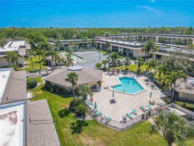 Welcome to this charming 2BR/2BA condo located in the Villas de on Largo Golf Course in Florida - for sale on GolfHomes.com, golf home, golf lot