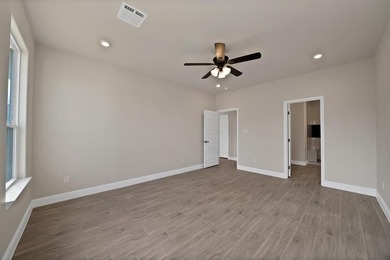 Beautiful new construction with 4 bedrooms, 2 full bathrooms on The Club At Runaway Bay in Texas - for sale on GolfHomes.com, golf home, golf lot