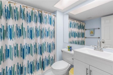 This 2 bedroom/2 bath condo has been totally redone.  Brand new on Breckenridge Golf and Country Club in Florida - for sale on GolfHomes.com, golf home, golf lot