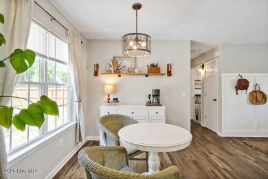 Cute-as-Pie Corner Home on Cherry Road! Welcome to the cutest on The Lakes Country Club in North Carolina - for sale on GolfHomes.com, golf home, golf lot