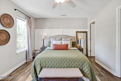 Cute-as-Pie Corner Home on Cherry Road! Welcome to the cutest on The Lakes Country Club in North Carolina - for sale on GolfHomes.com, golf home, golf lot