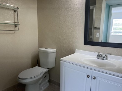 GORGEOUS updated 2 bed 2 bath unit on the 2nd floor in Kings on Kings Point Golf -Flanders Way in Florida - for sale on GolfHomes.com, golf home, golf lot