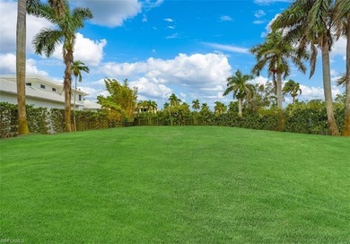 Exceptional opportunity in the heart of The Moorings! Located on on The Moorings Country Club in Florida - for sale on GolfHomes.com, golf home, golf lot