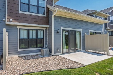 Welcome to easy living w/a gorgeous golf course view. Close to on Baraboo Country Club in Wisconsin - for sale on GolfHomes.com, golf home, golf lot