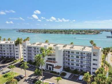 Under contract-accepting backup offers. Experience Florida on Isla Del Sol Yacht and Country Club in Florida - for sale on GolfHomes.com, golf home, golf lot