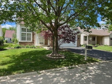 This is a 55+ community. The Sun Valley is one of the largest on The Links at Carillon in Illinois - for sale on GolfHomes.com, golf home, golf lot