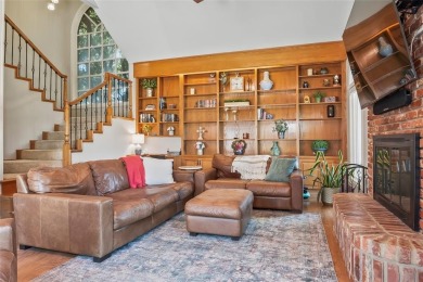 Beautiful 4 bedroom home in Oakmont Estates, siting on a hill on Oakmont Country Club in Texas - for sale on GolfHomes.com, golf home, golf lot