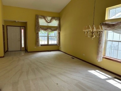 This is a 55+ community. The Sun Valley is one of the largest on The Links at Carillon in Illinois - for sale on GolfHomes.com, golf home, golf lot