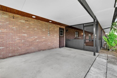 One or more photo(s) has been virtually staged. Welcome to the on Cypresswood Golf and Country Club in Florida - for sale on GolfHomes.com, golf home, golf lot