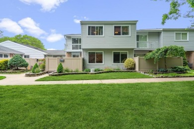 Beautifully updated 3 bedroom condo in the desirable Woodgate on Holbrook Country Club Golf Course in New York - for sale on GolfHomes.com, golf home, golf lot