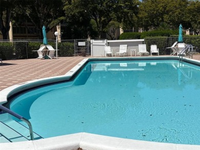 Beautiful spacious split plan 2 bedroom, 2 full bath condo with on Oriole Golf and Tennis Club in Florida - for sale on GolfHomes.com, golf home, golf lot