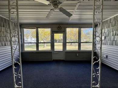 Meticulously maintained 3-bedroom ranch nestled on a spacious on Quit Qui Oc Golf Club in Wisconsin - for sale on GolfHomes.com, golf home, golf lot