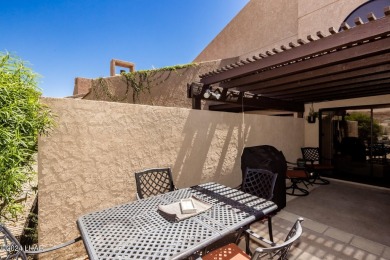 This golf course townhome is the perfect worry-free, lock and on London Bridge Golf Course in Arizona - for sale on GolfHomes.com, golf home, golf lot