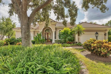 County club living in culturally rich Sarasota. Discover a on University Park Country Club in Florida - for sale on GolfHomes.com, golf home, golf lot