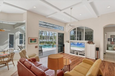 County club living in culturally rich Sarasota. Discover a on University Park Country Club in Florida - for sale on GolfHomes.com, golf home, golf lot