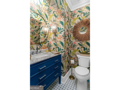 IF YOU EVER WANTED TO LIVE AND ENJOY THE LIFESTYLE AT THE on Marietta Country Club in Georgia - for sale on GolfHomes.com, golf home, golf lot