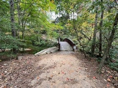 Lake front Cliffs Community with 2.6ac. Possible lake view. The on The Cliffs At Keowee Falls in South Carolina - for sale on GolfHomes.com, golf home, golf lot