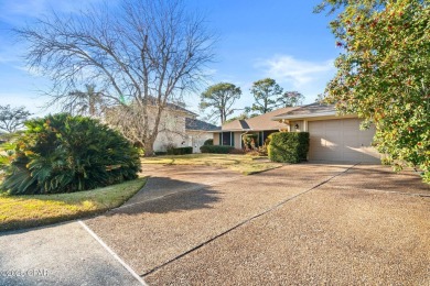 BAY POINT HOME.  Fabulous 3/2.5 home w/ garage, overlooking on Bay Point Resort Golf Club in Florida - for sale on GolfHomes.com, golf home, golf lot