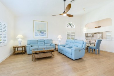 This centrally located 3 bedroom, 2 bath villa on Palm Aire Golf on University Park Country Club in Florida - for sale on GolfHomes.com, golf home, golf lot