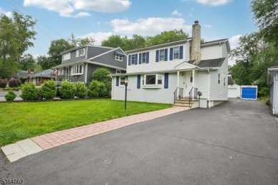 Welcome to 4 Lenape Trail, a spacious and inviting home located on Packanack Golf Club in New Jersey - for sale on GolfHomes.com, golf home, golf lot