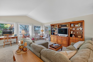 Meticulously cared for and perfectly positioned on the 18th on Lewiston Golf and Country Club in Idaho - for sale on GolfHomes.com, golf home, golf lot