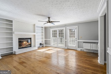 This 4 bedroom, 2.5 bath single family home is located in a well on Honey Creek Country Club in Georgia - for sale on GolfHomes.com, golf home, golf lot