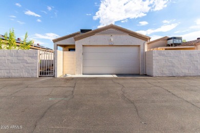Beautifully cared for single family home in the much sought on Trail Ridge Golf Course in Arizona - for sale on GolfHomes.com, golf home, golf lot