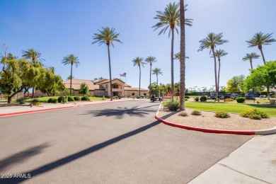 Beautifully cared for single family home in the much sought on Trail Ridge Golf Course in Arizona - for sale on GolfHomes.com, golf home, golf lot